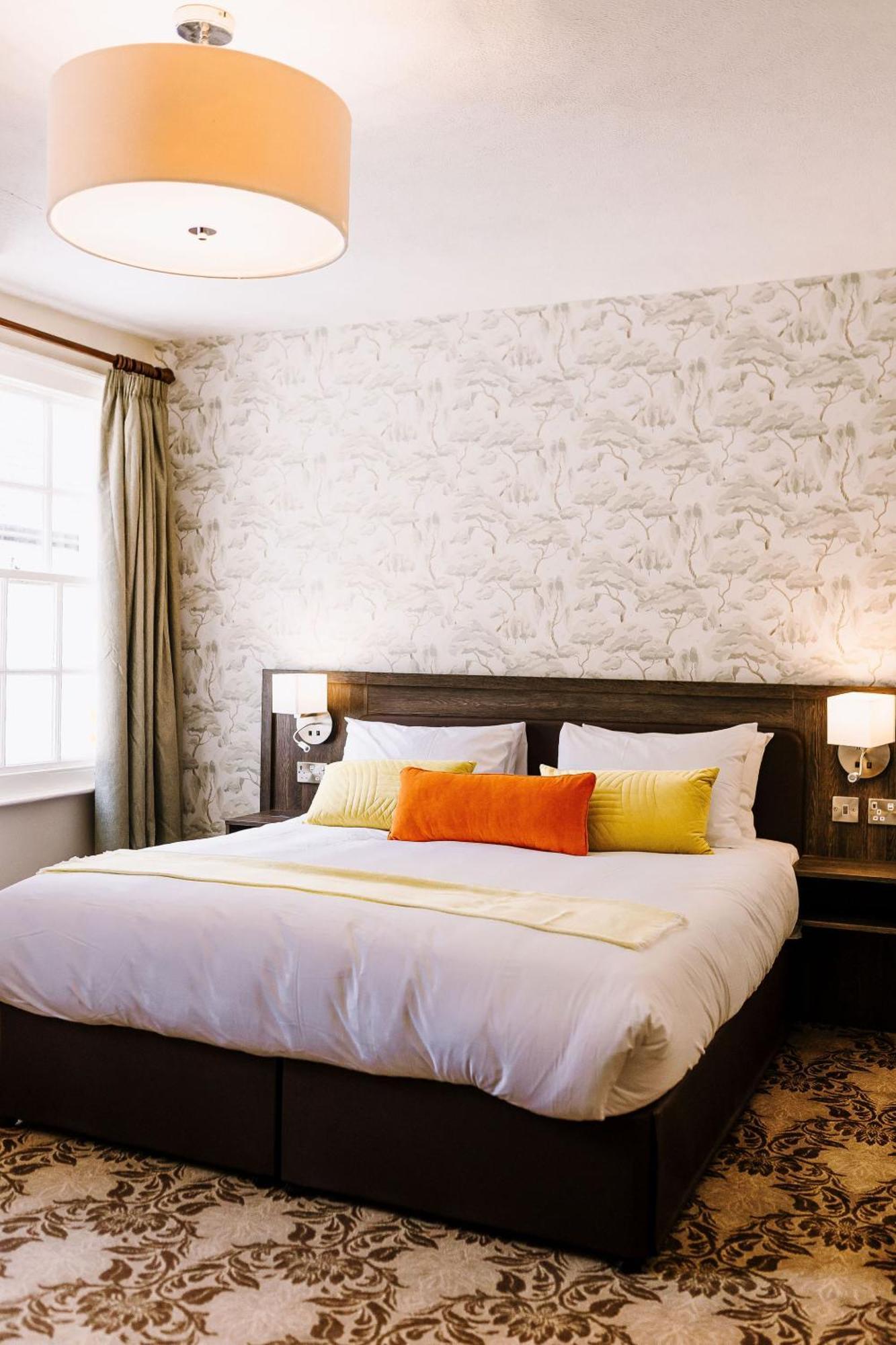 The Bull Hotel 斯托尼斯特拉福 外观 照片